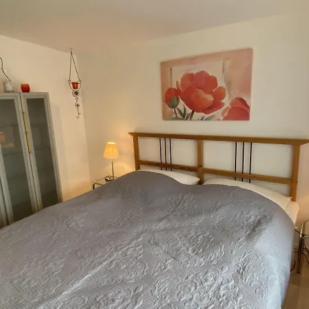 Bungalow 17 *